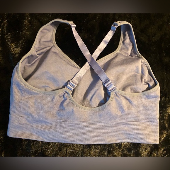 PUMA sports bra, straps cross or straight, size large, dark purple - Picture 2 of 4